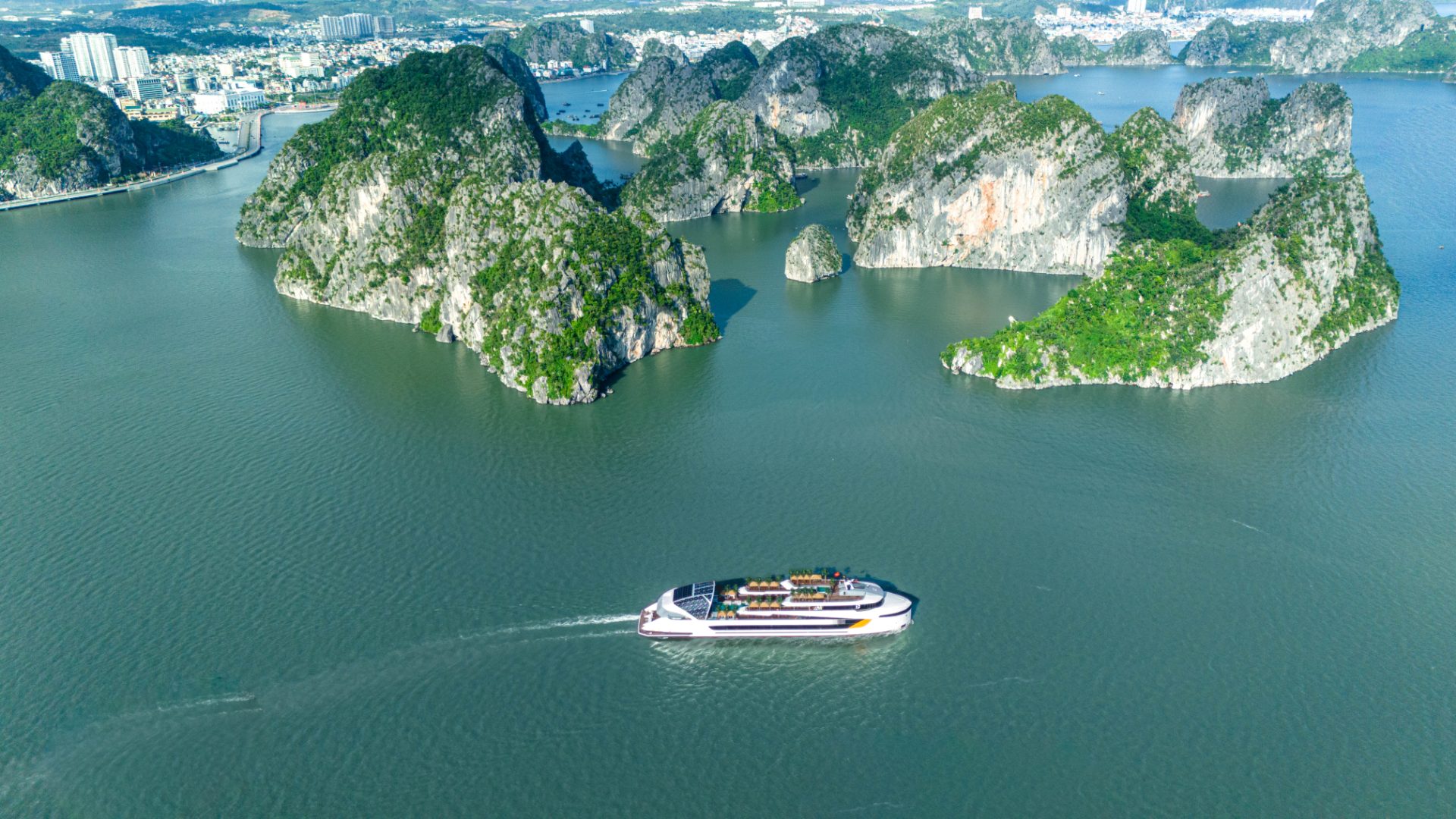 DU LỊCH VỊNH HẠ LONG 1 NGÀY TÀU 6 SAO DOLPHIN